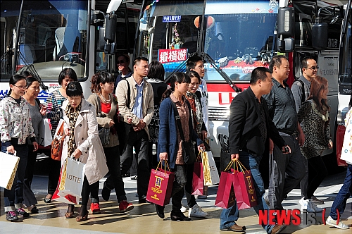 韩统计:外国游客1148万 中国人占三分之一 韩国